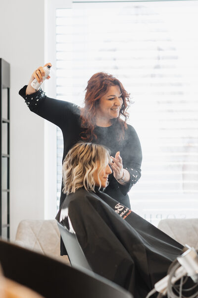 Professionelles Föhnstyling – Bernis Haarwerkstatt